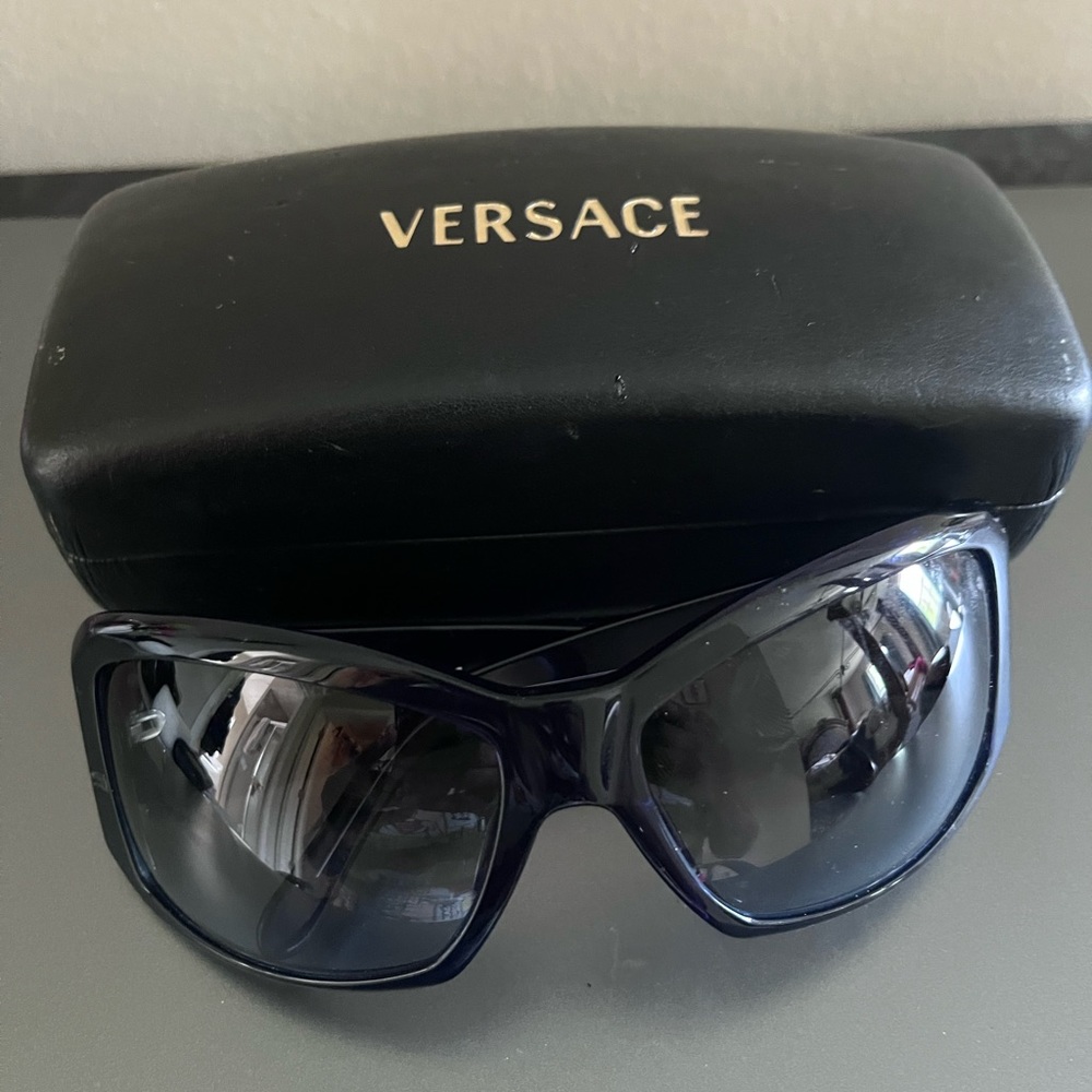 Blue Versace sunnies